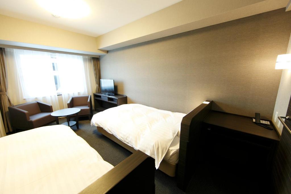 Dormy Inn Kagoshima Værelse billede